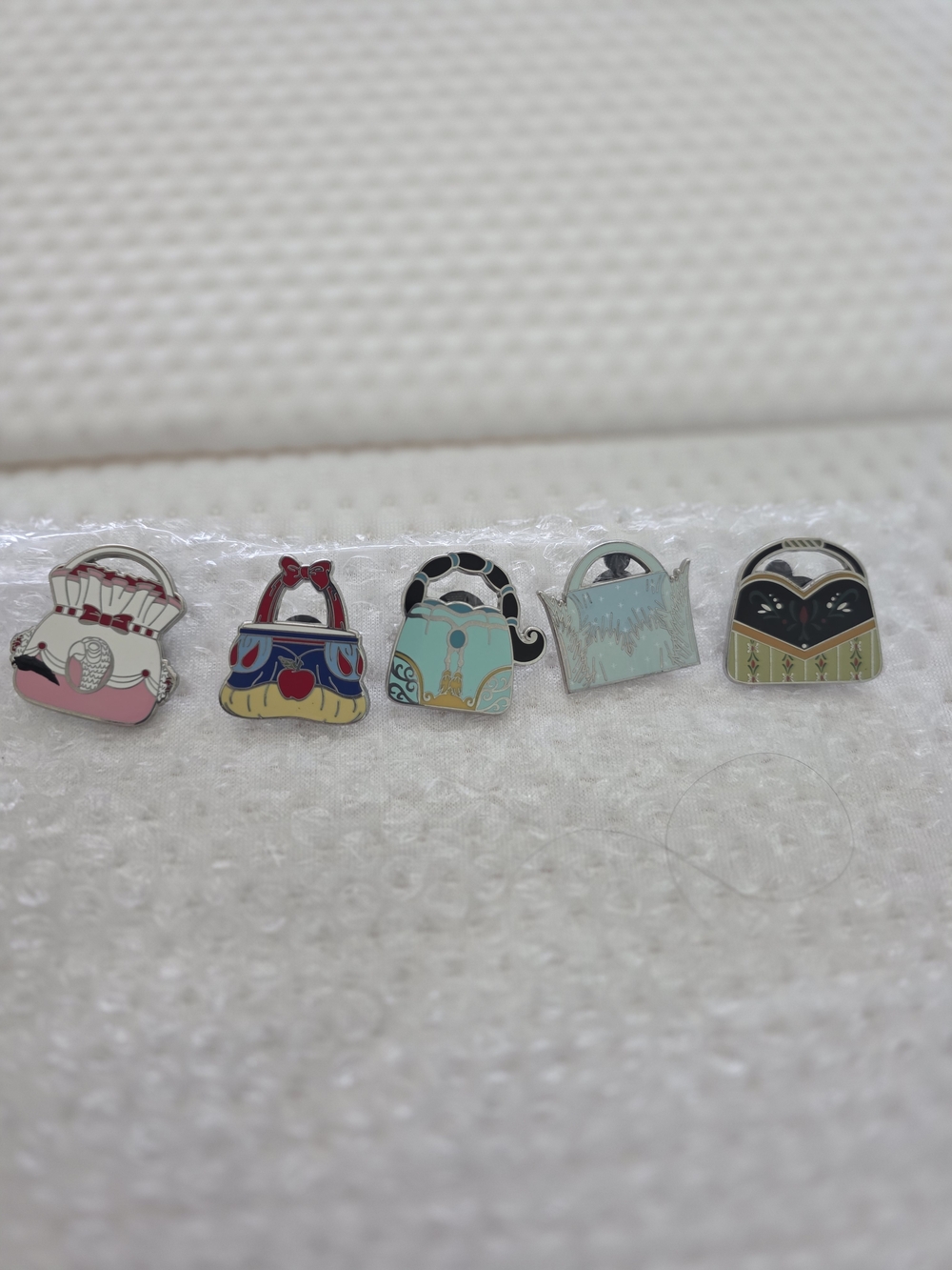 DISNEY Princess Handbag Pins - Picture 3 of 15